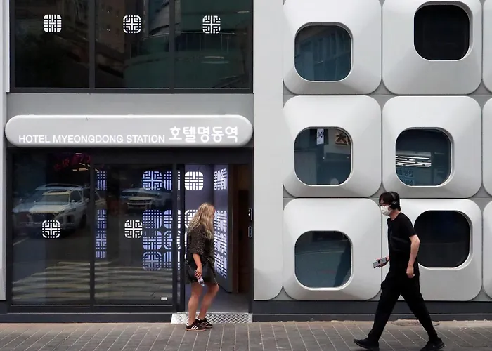 Myeongdon Station Hotel Seoul